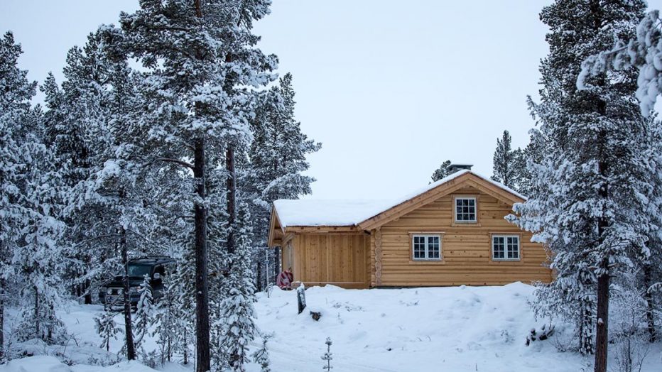 Kjope Hytte Pa Fjellet Laftet Hytte Jpg